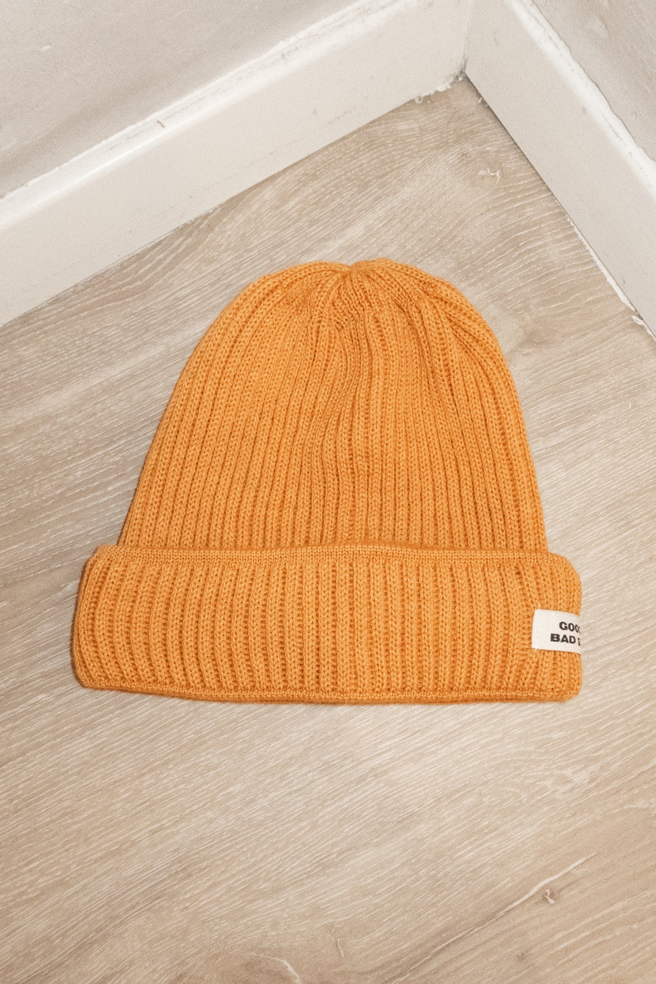 RIBBED MERINO WOOL BEANIE