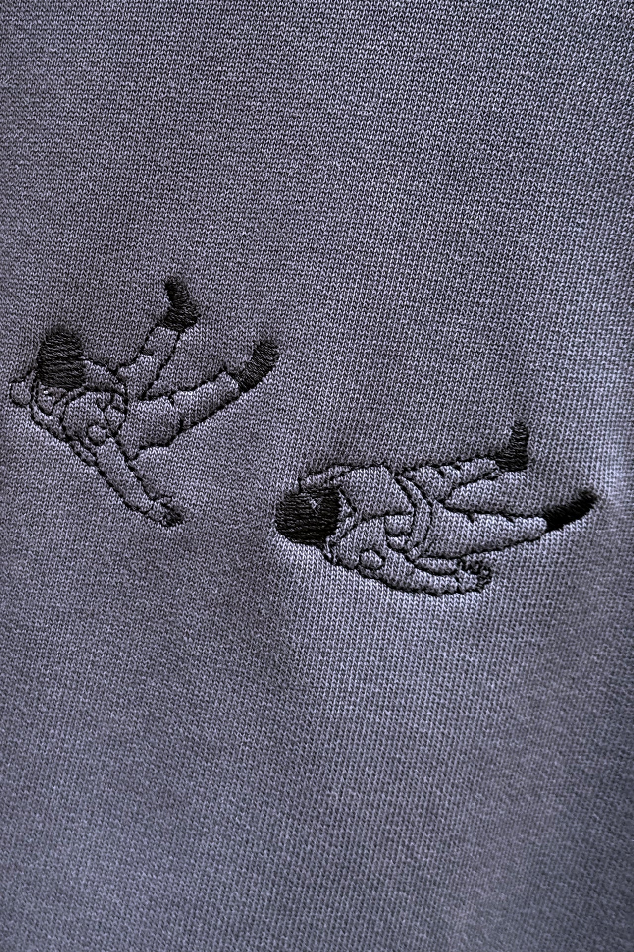 SLIPPERY ICE OVERSIZED CREWNECK