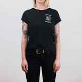 Love Cats Hate Racism Damen T-Shirt von NKSP – handillustrierte Katze, Vorderansicht
