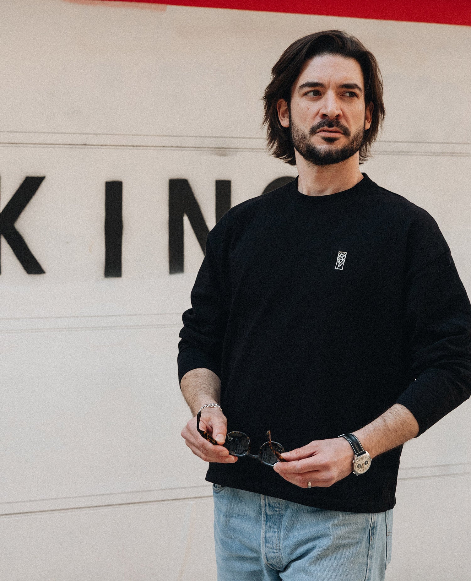 Blume Longsleeve von NKSP – gestickte Blume, Vorderansicht
