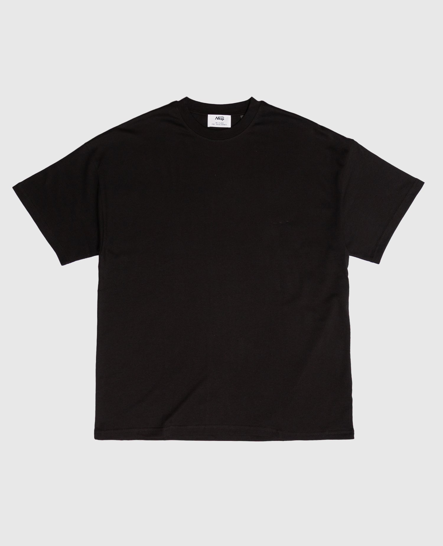 Oversized T-Shirt Schwarz von NKSP – Heavyweight-Basic aus Bio-Baumwolle ohne Motiv, Vorderansicht