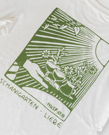 Schanigarten Liebe T-Shirt Natur von NKSP – Nahaufnahme Rückenprint