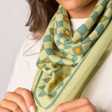Small women’s 100% organic cotton scarf Romane - Green