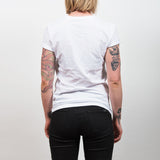 Love Dogs Hate Racism T-Shirt Weiß von NKSP – Rückansicht, Rücken ohne Print