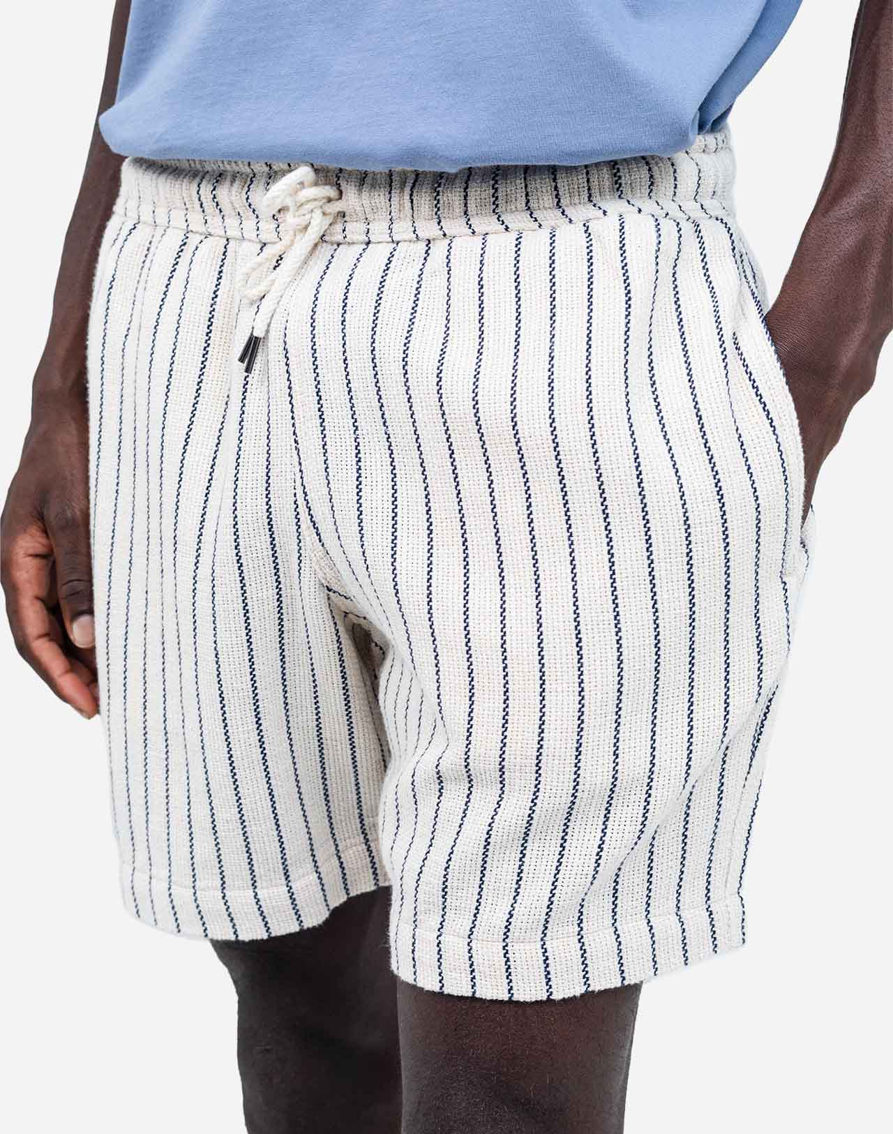 Short Bodhi Rivas